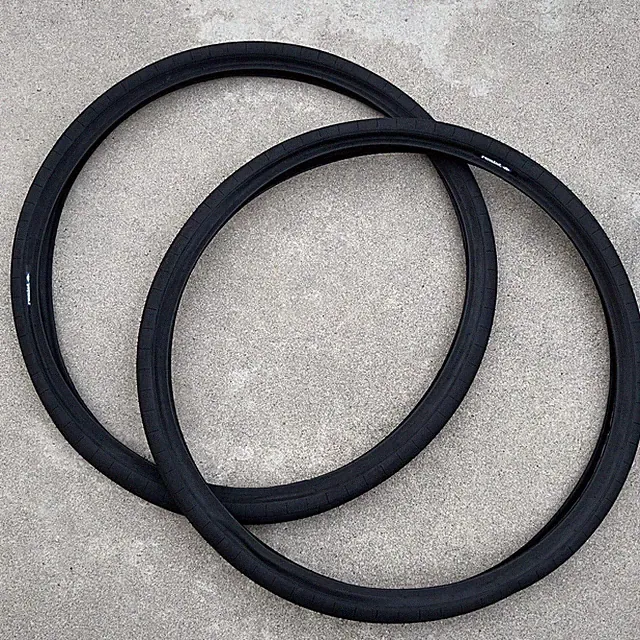PAIR OF RESIST BMX BICYCLE TIRES 700x45c BLACK FIXED GEAR 80PSI